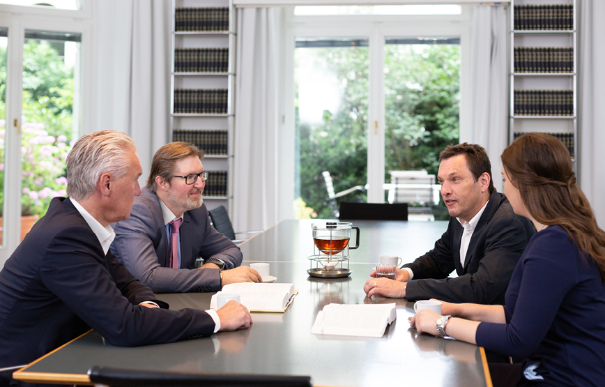 Arbeitsrecht in der Geschäftsführung: rechtliche Fallstricke vermeiden